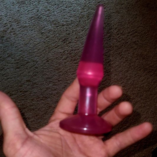 Queens used Buttplug