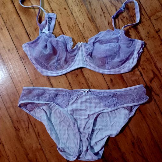 Cute Lilac and Lace Bra and Panty Set