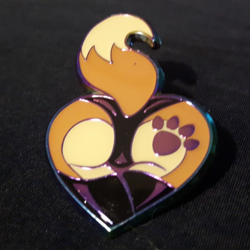 Fox Booty Pin