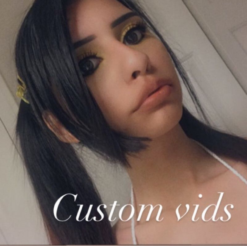 Custom vids