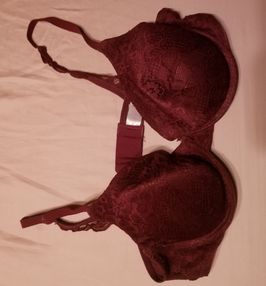 Maroon bra