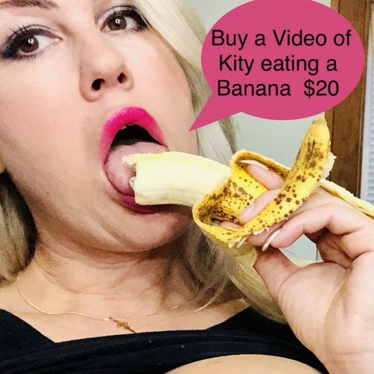 Fetish Banana Eating