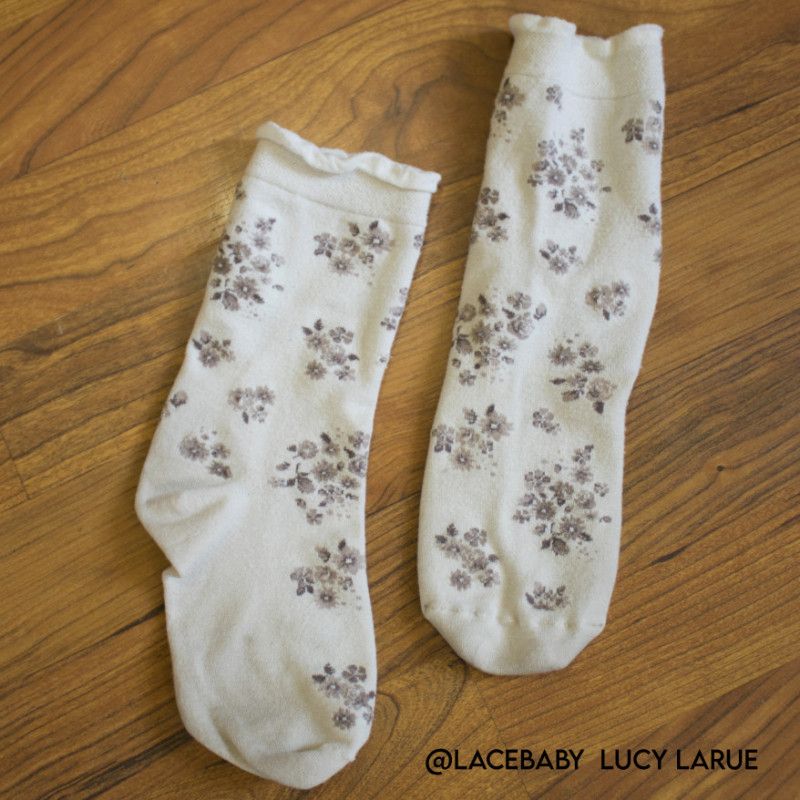 Well Worn White Floral Socks