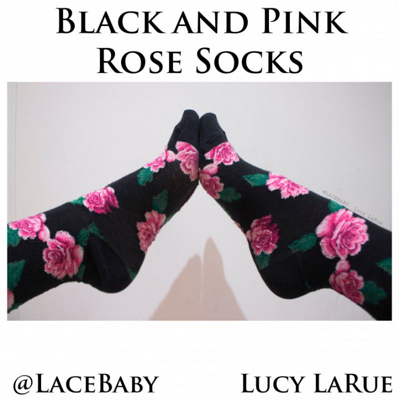 Black and Pink Rose Socks