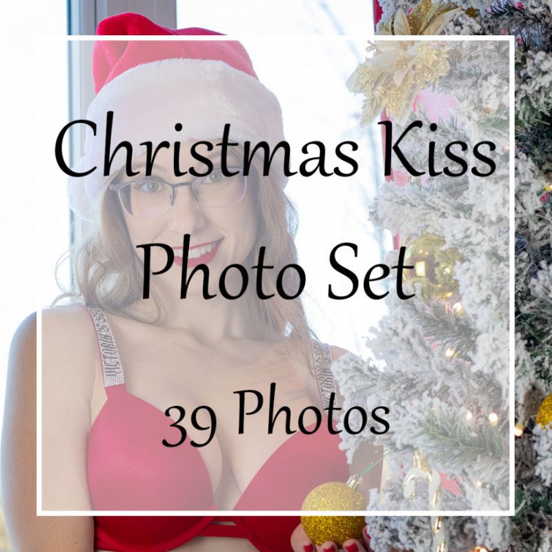 Christmas Kiss Photo Set