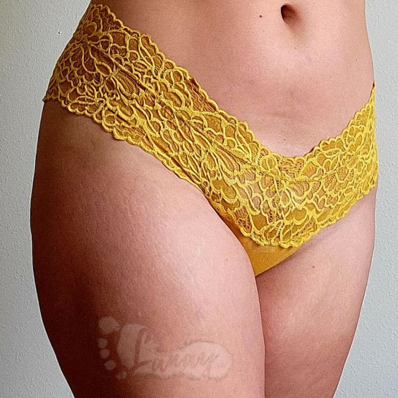 Mustard Floral Lace Cheekies