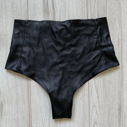 Leather shorts like a panties