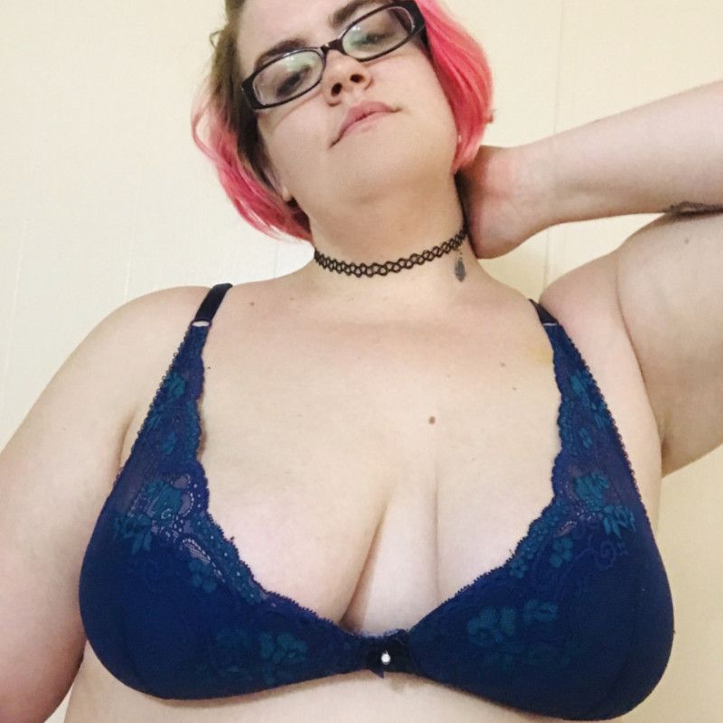 blue lace bra