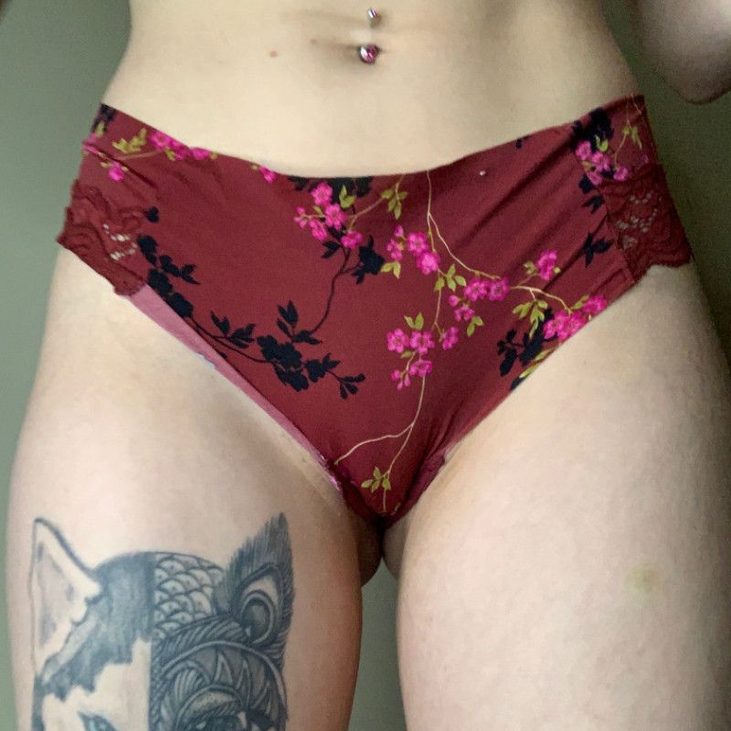 Red flower print panties