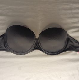 VS PINK Black Strapless Push Up Bra