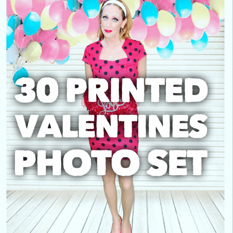 30 Printed Valentines Day Photo Set