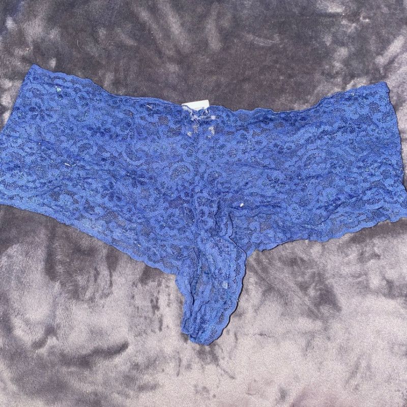 Blue thong panties