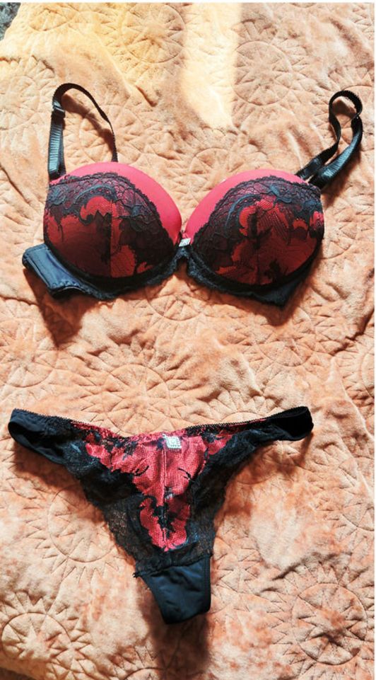 LG05 Red w Black Lace trim Bra and thong