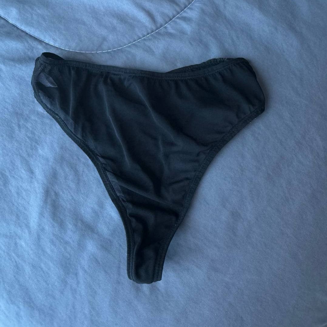 Black panties that smell like my horny pussy