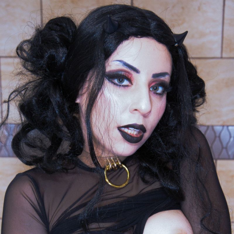 GothLum photo set