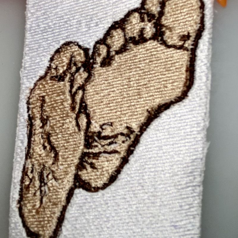 Ebony feet embroider patch