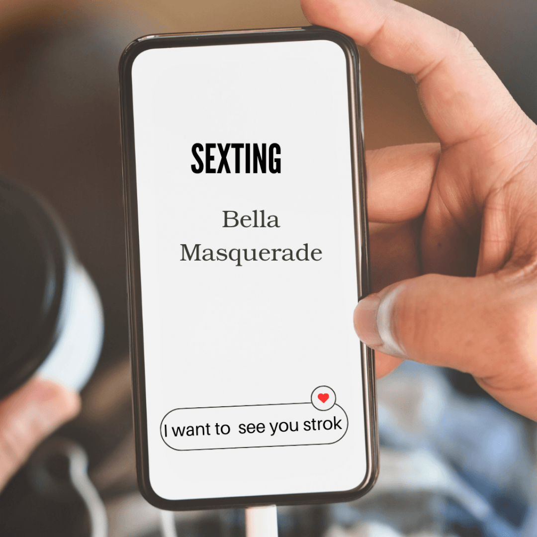 Sexting Bella Masquerade