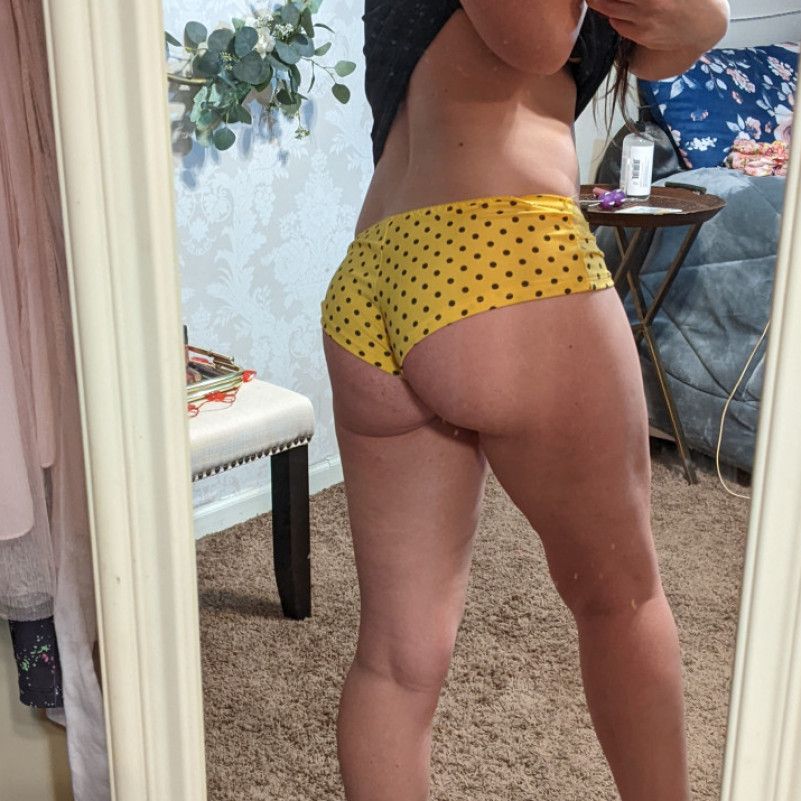 Yellow with polkadot panty