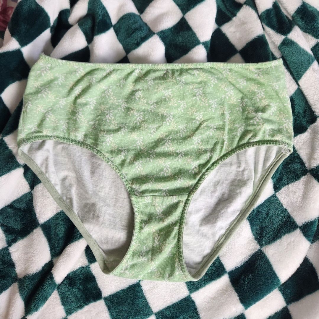 Green highwaisted cotton panties