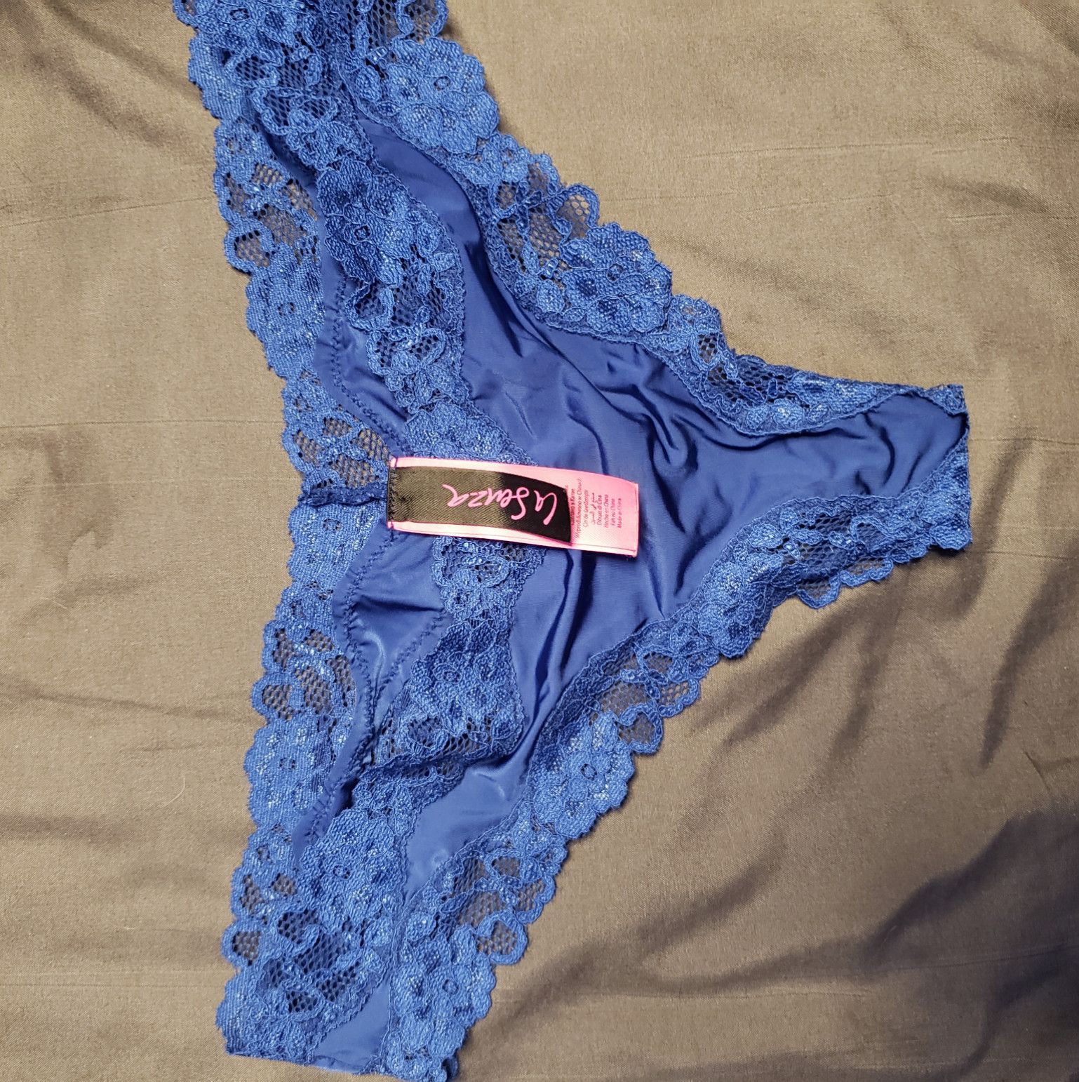 Blue cheeky panties