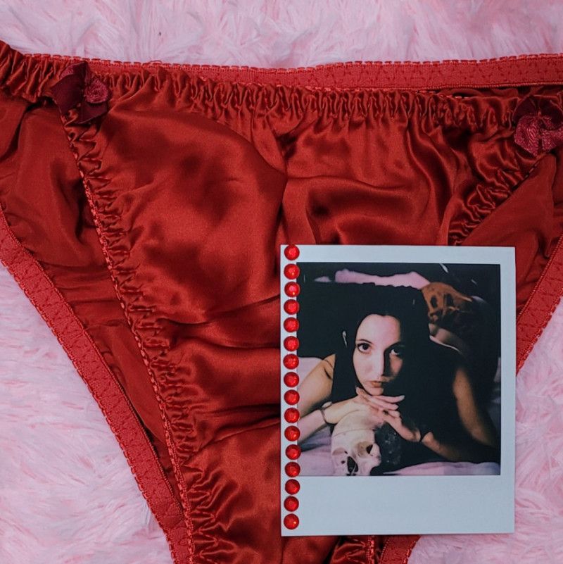 Mischas Creamy Panties Polaroid Set