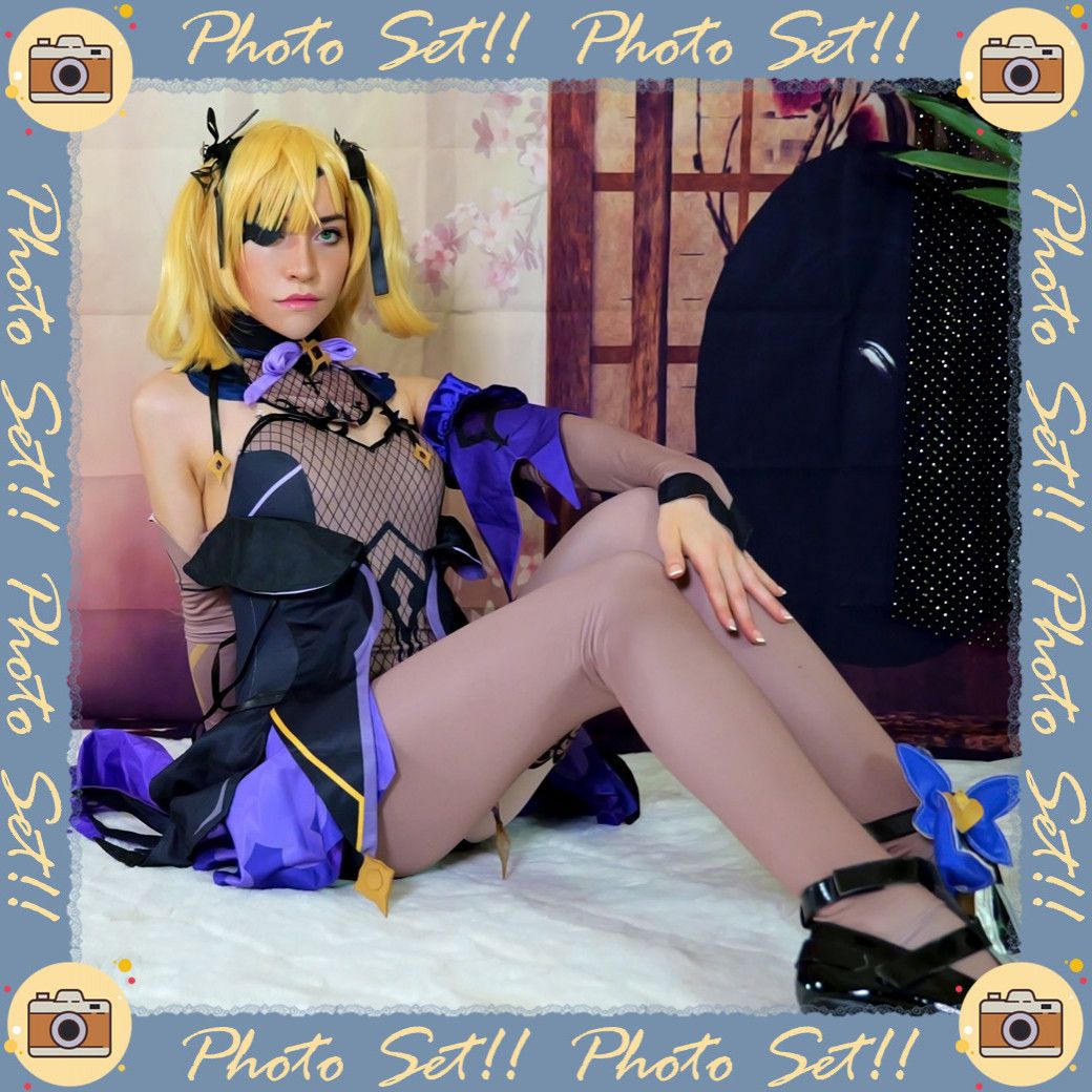 Fischl Cosplay Photo Set