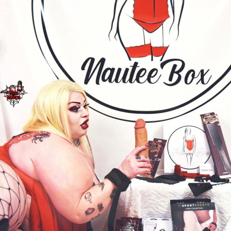 NauteeBox Xmas