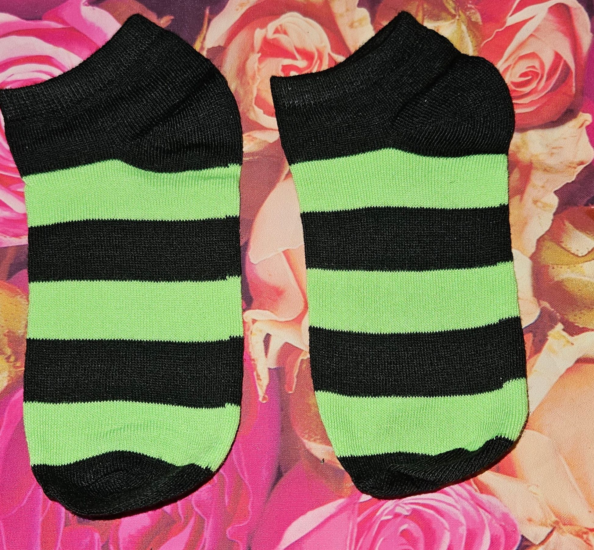 Neon green and black stripe ankle socks