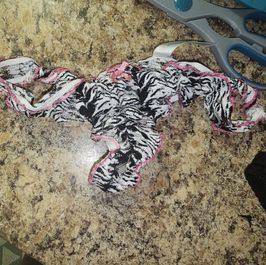 Zebra Lacy pink trim thong