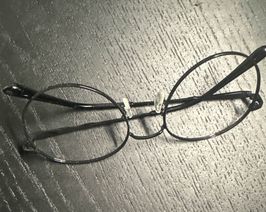 Glasses worn by chinese international student