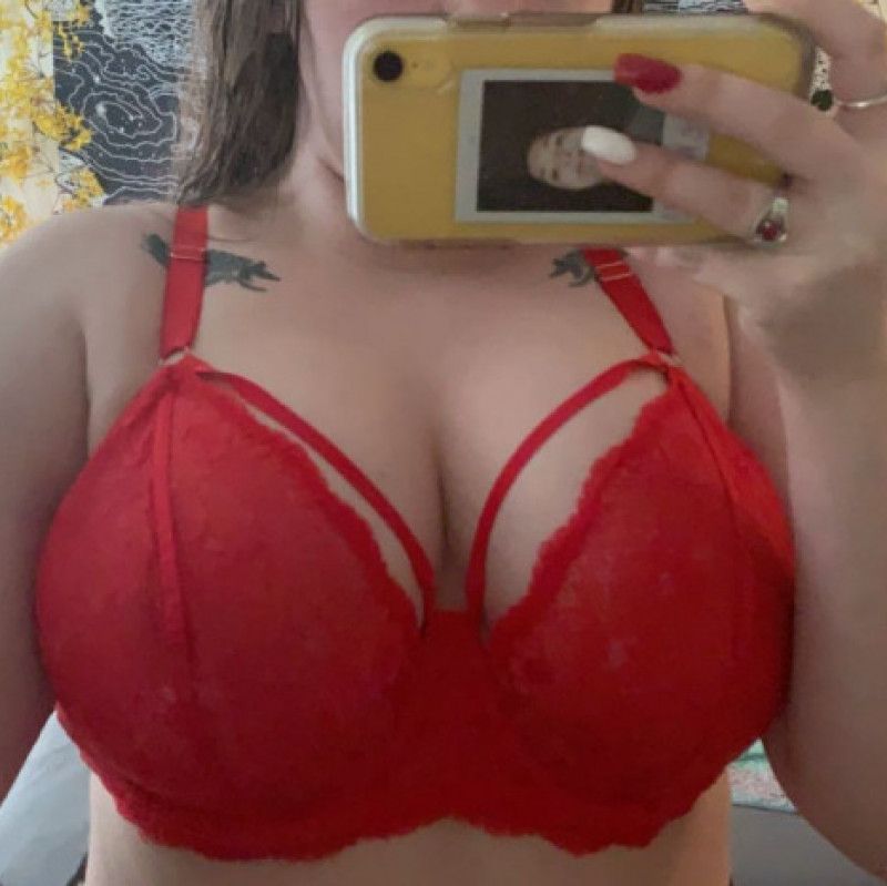 Sexy red lace bralett