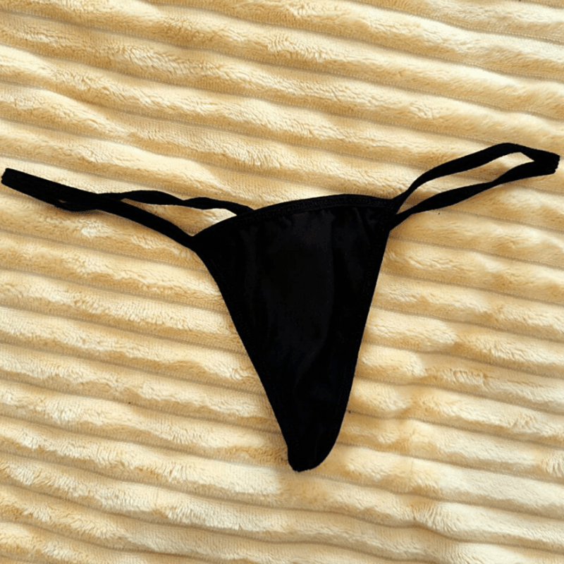 Synthetic black gstring