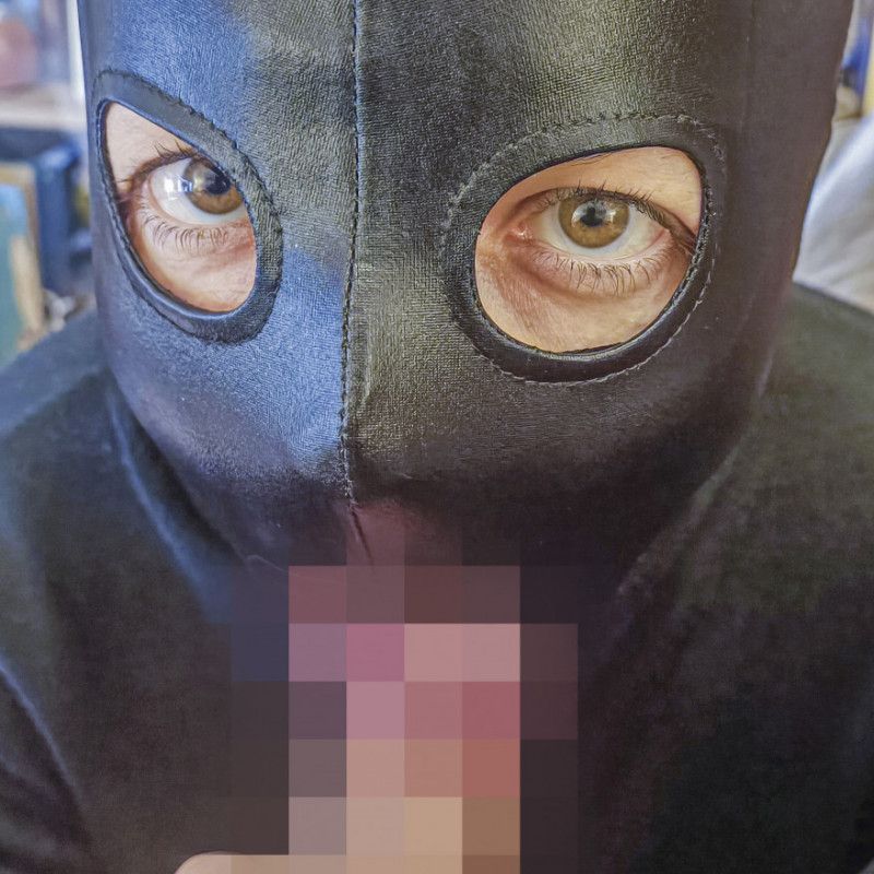 HQ mask blowjob