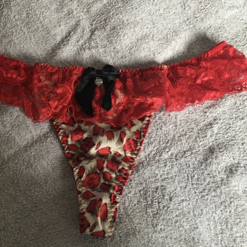 Red thongs