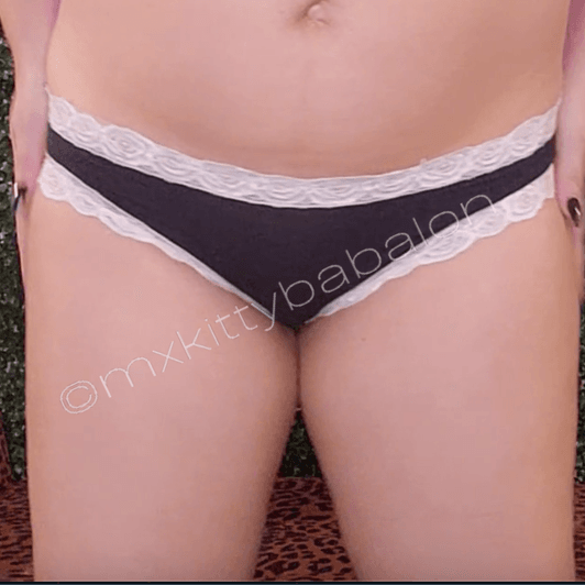 Black and White Lace Trimmed Cheekies
