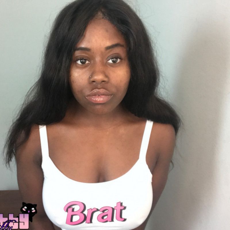 Bratty Sub Photoset