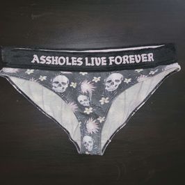 Skull pattern Heavily worn panties