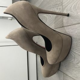 High heel shoes