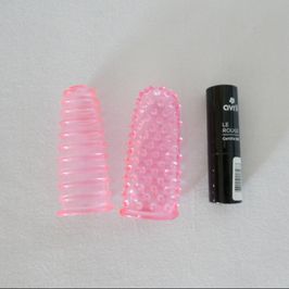 Use these finger covers for anal play