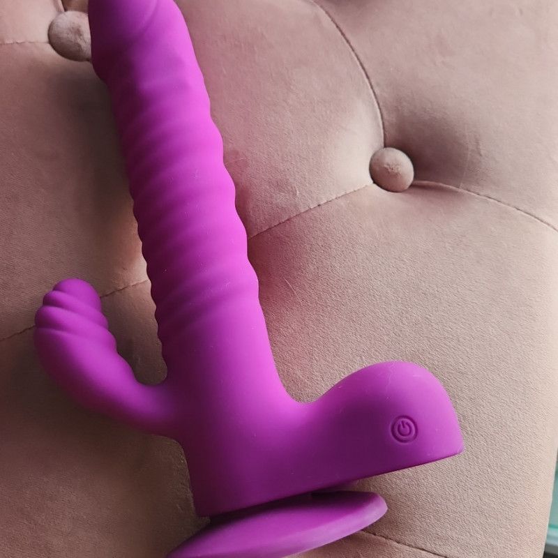 SUCTION CUP ANAL DILDO