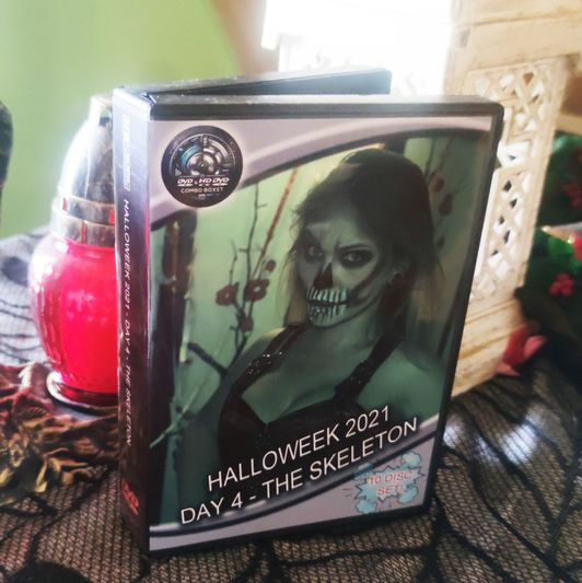 HALLOWEEK 2021 The skeleton DVD and HDDVD Combo 10 Disc Set