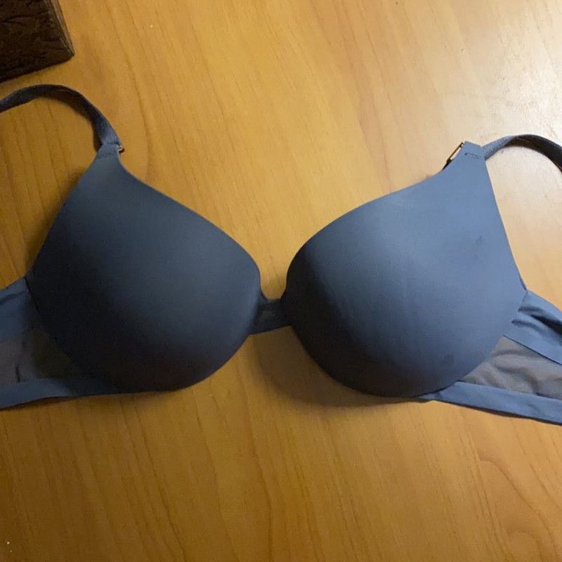 My worn 32 Double D bra