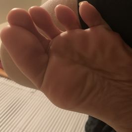 Feet pictures