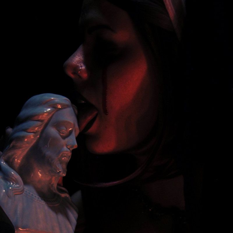 NUN BUNNY LOVECRAFT TEMPTATION PHOTO SET