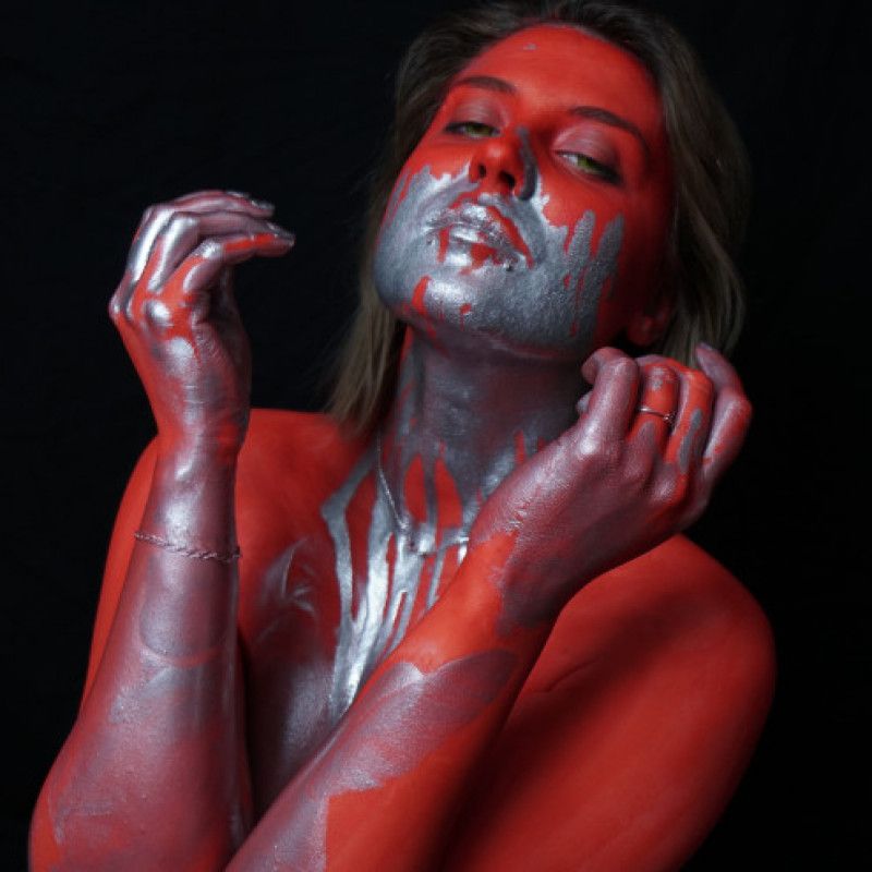 Red_Silver bodypaint