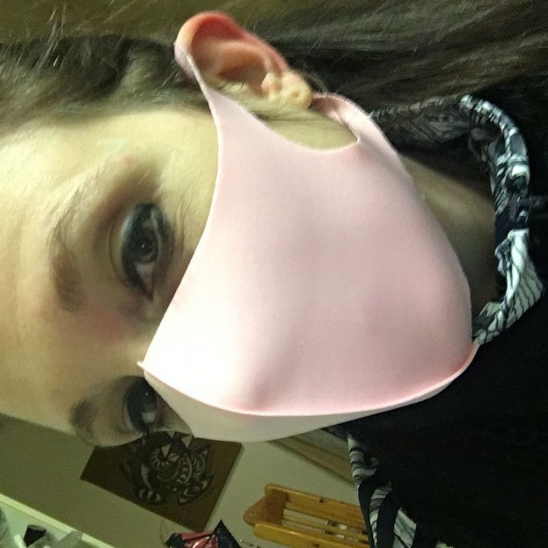 Mask pink