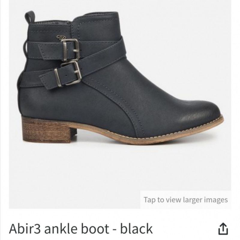 BLACK ANKLE BOOTS