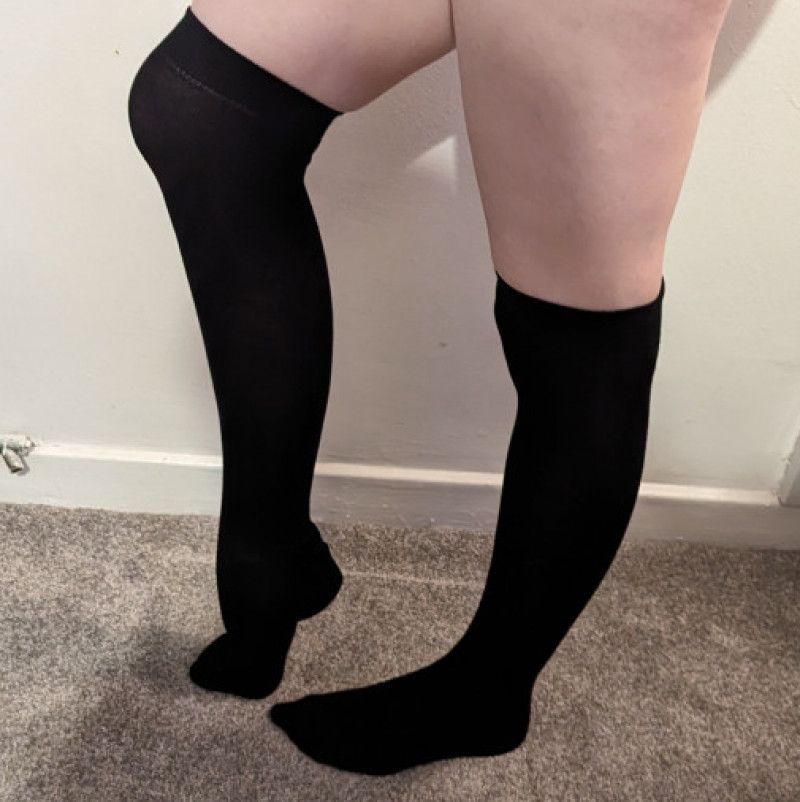 Black knee high socks 24 hr wear