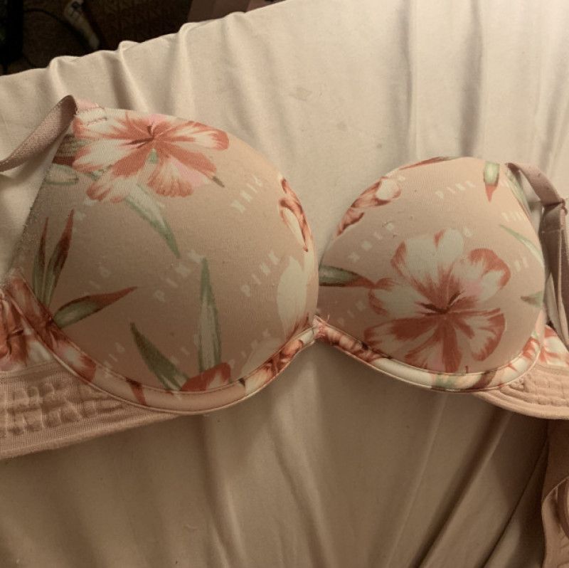 Pink flower VS push up bra 34 A