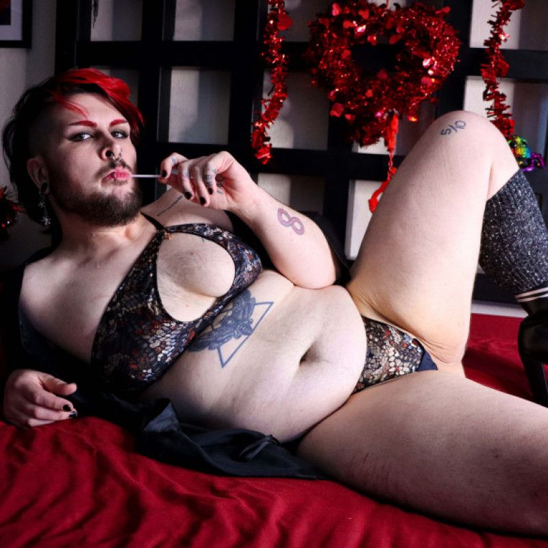 Raife Swallows Valentine Photoset